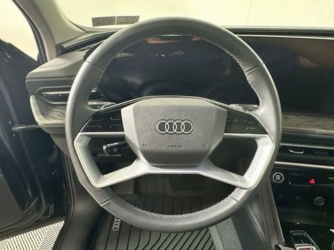 Used 2025 Audi Q5 Premium Plus w/ Premium Plus AWD/4WD image 11