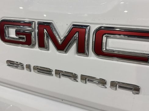 Used 2020 GMC Sierra 1500 4x4 Crew Cab w/ Sierra Value Package image 30