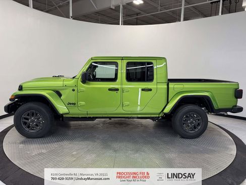 New 2026 Jeep Gladiator Sport image 5