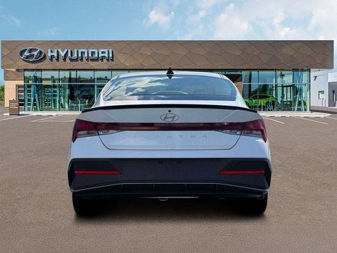 New 2026 Hyundai Elantra SEL Sport FWD image 6