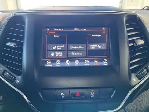 Used 2020 Jeep Cherokee Latitude Lux w/ Comfort/Convenience Group image 22