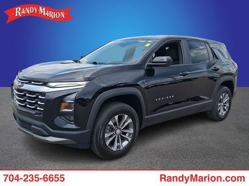 Used 2026 Chevrolet Equinox LT FWD image 1