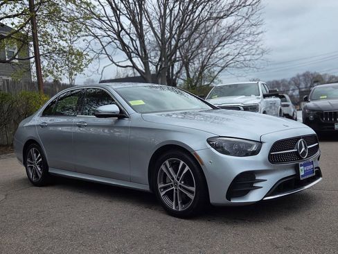Used 2022 Mercedes-Benz E 350 4MATIC Sedan image 8