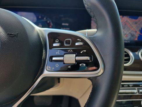 Used 2020 Mercedes-Benz E 350 Sedan image 21
