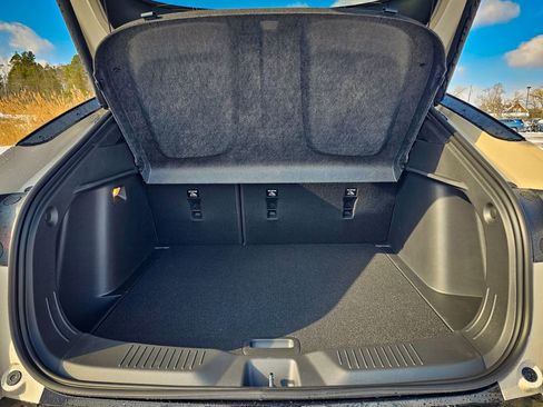 New 2026 Buick Envista Sport Touring w/ Studio Series image 33