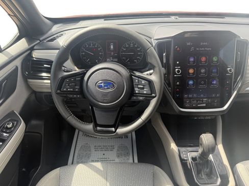 Used 2025 Subaru Forester Premium image 16