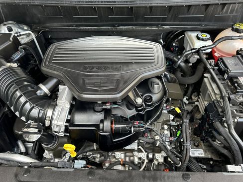 Certified 2024 Cadillac XT6 Premium Luxury image 26