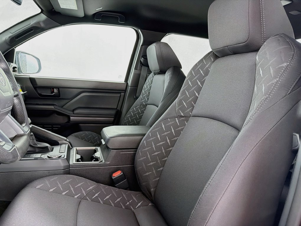 New 2026 Toyota Tacoma SR5 RWD image 32
