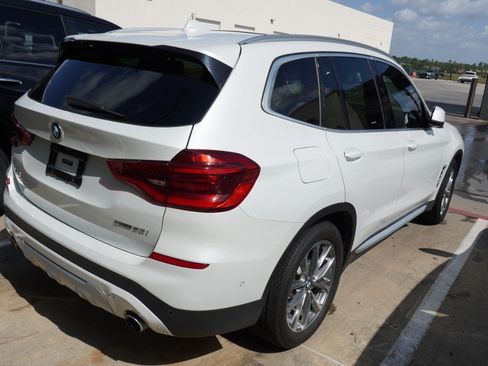 Used 2019 BMW X3 sDrive30i w/ Executive Package RWD image 4