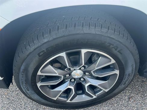 Used 2023 Chevrolet Tahoe LT w/ Luxury Package image 9