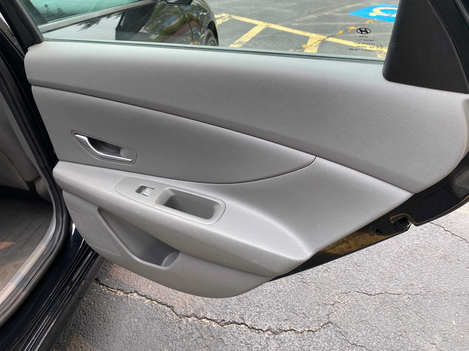 Used 2022 Hyundai Elantra SEL FWD image 31