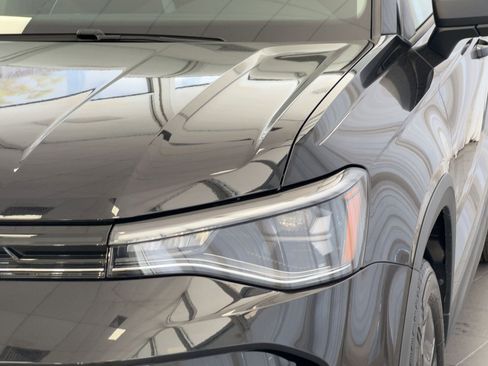 New 2026 Volkswagen Taos S image 11