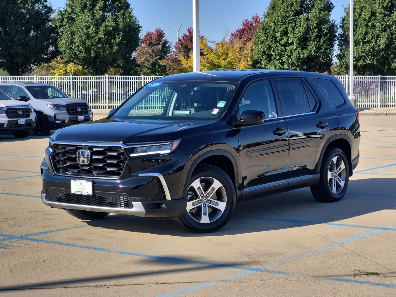 Used 2024 Honda Pilot EX-L image 2