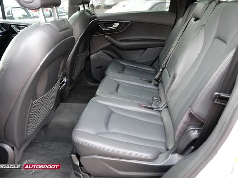 Used 2018 Audi Q7 3.0T Prestige AWD/4WD image 23