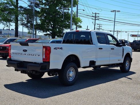 New 2026 Ford F350 XL w/ XL Off-Road Package AWD/4WD image 13
