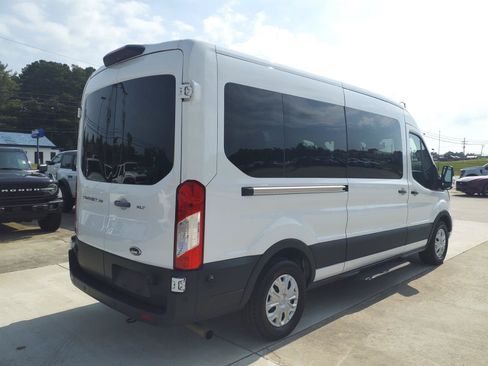 Used 2024 Ford Transit 350 XLT RWD image 5