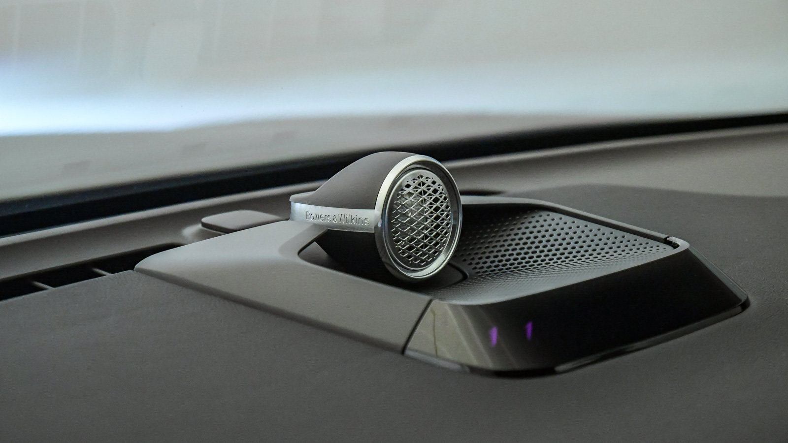 Used 2026 Volvo EX90 Ultra AWD/4WD image 26