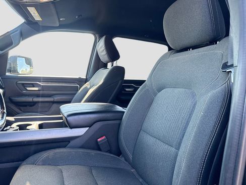 Used 2019 RAM 1500 Big Horn AWD/4WD image 8