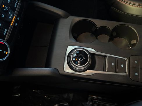 Used 2025 Ford Escape ST-Line image 41