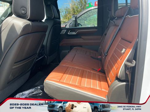 New 2026 GMC Sierra 2500 Denali Ultimate AWD/4WD image 11