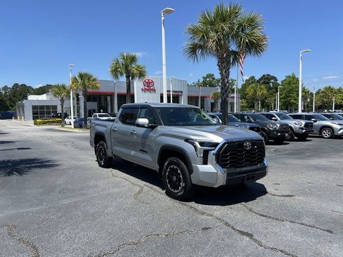 Used 2022 Toyota Tundra SR5 w/ TRD Off-Road Package AWD/4WD image 2
