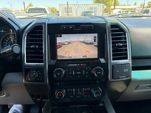 Used 2015 Ford F150 XLT w/ Equipment Group 302A Luxury AWD/4WD image 24
