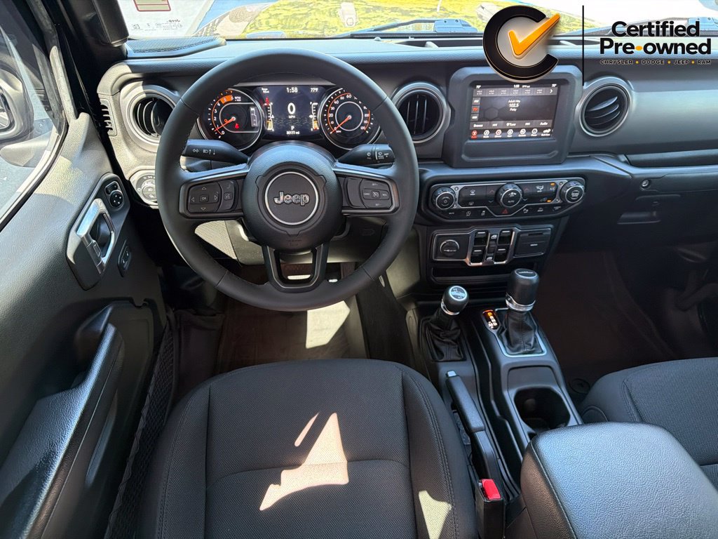 Certified 2023 Jeep Gladiator Sport AWD/4WD image 40