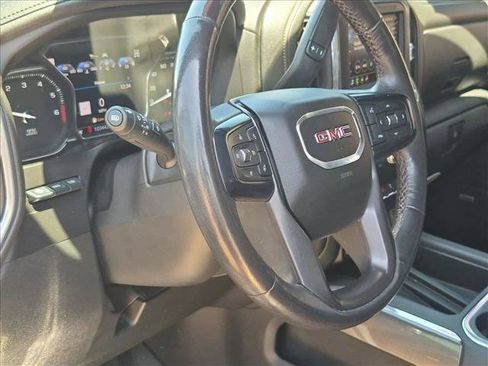 Used 2020 GMC Sierra 1500 AT4 w/ AT4 Premium Package AWD/4WD image 9