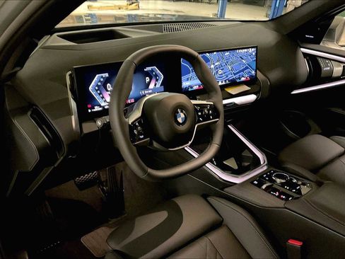 Used 2026 BMW X3 xDrive30 w/ Premium Package image 8