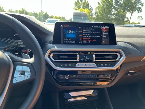 Certified 2024 BMW X3 sDrive30i w/ Convenience Package RWD image 18