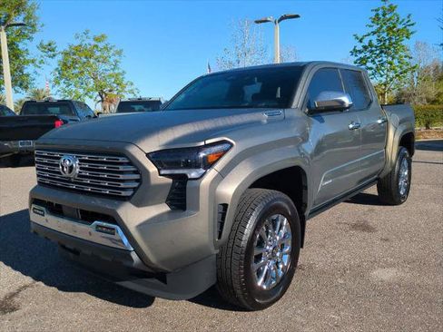 Certified 2025 Toyota Tacoma Limited image 2