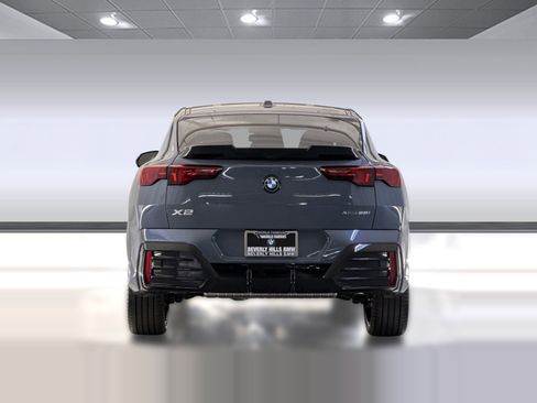 Used 2026 BMW X2 xDrive28i w/ M Sport Package AWD/4WD image 10