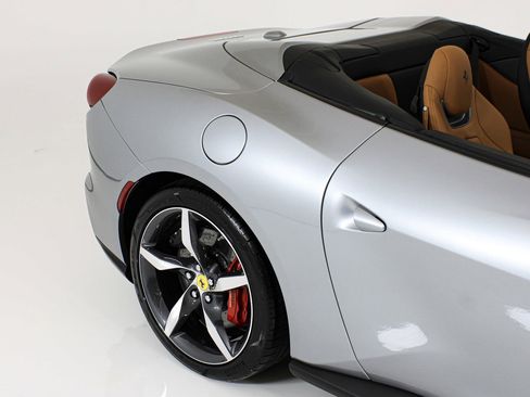 Certified 2023 Ferrari Portofino M RWD image 26
