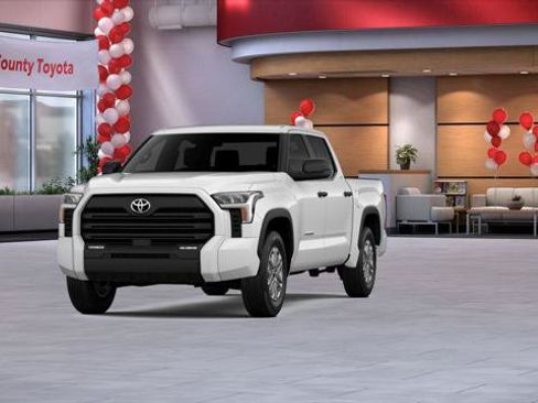 Certified 2026 Toyota Tundra SR5 w/ SR5 Convenience Package AWD/4WD image 18