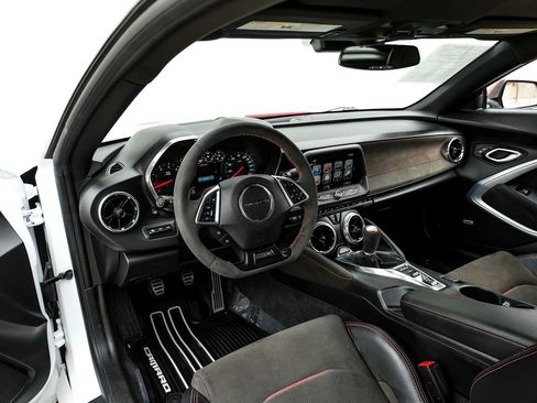Used 2018 Chevrolet Camaro ZL1 RWD image 3