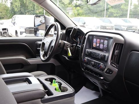 Used 2017 Chevrolet Silverado 1500 LT w/ All Star Edition AWD/4WD image 35