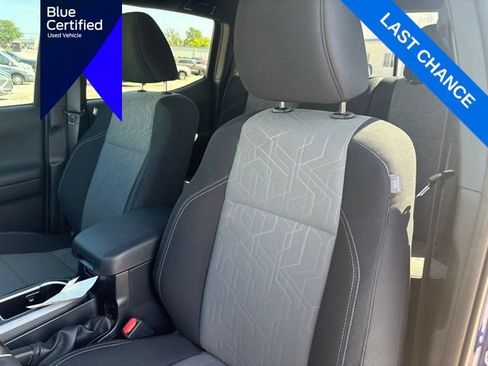Used 2023 Toyota Tacoma TRD Off-Road w/ Technology Package AWD/4WD image 22