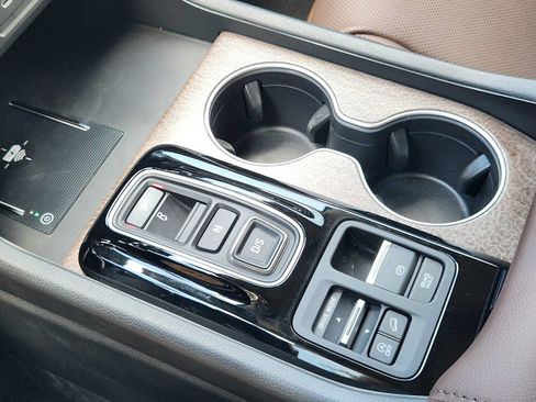 Used 2026 Honda Pilot Elite image 19