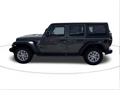 Used 2023 Jeep Wrangler Unlimited Sport AWD/4WD image 6