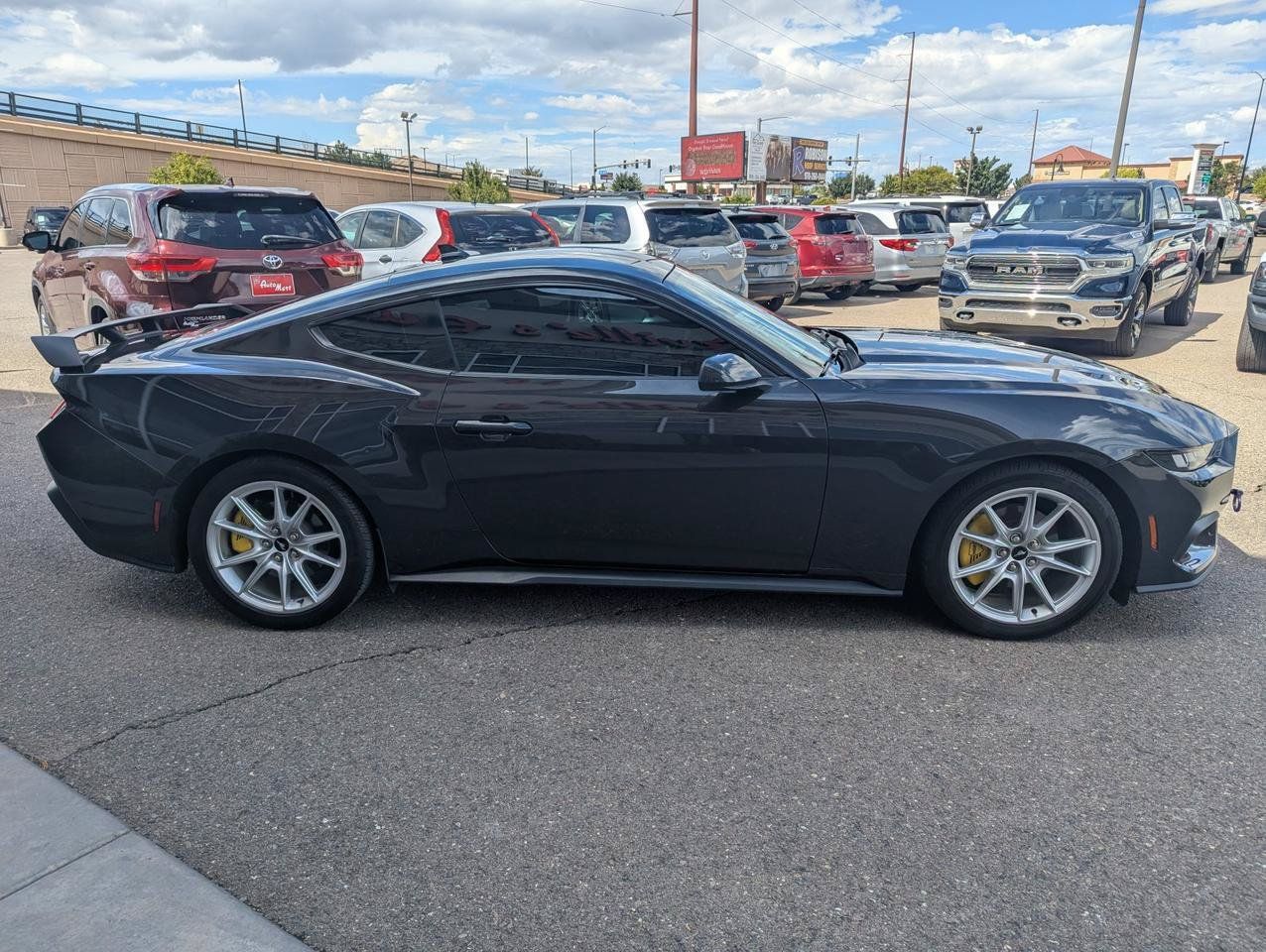 Used 2024 Ford Mustang Coupe RWD image 6