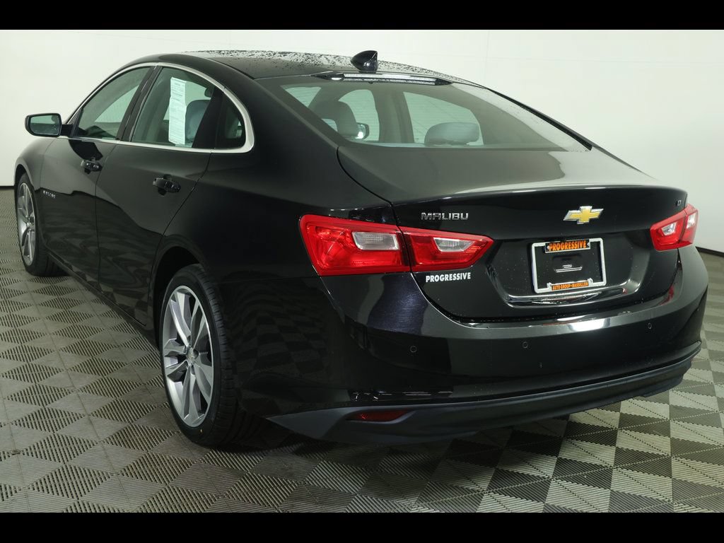 Used 2025 Chevrolet Malibu LT FWD image 14