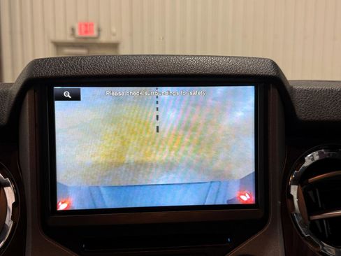 Used 2015 Ford F250 Lariat w/ Lariat Ultimate Package image 26