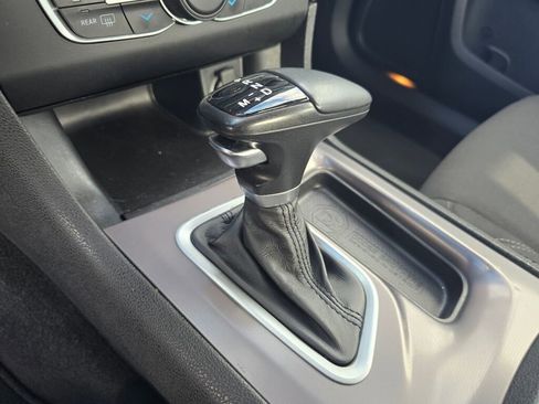 Used 2023 Dodge Charger SXT image 25