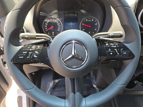 New 2025 Mercedes-Benz Sprinter 2500 image 25