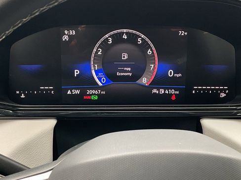 Used 2025 Volkswagen Taos S image 21