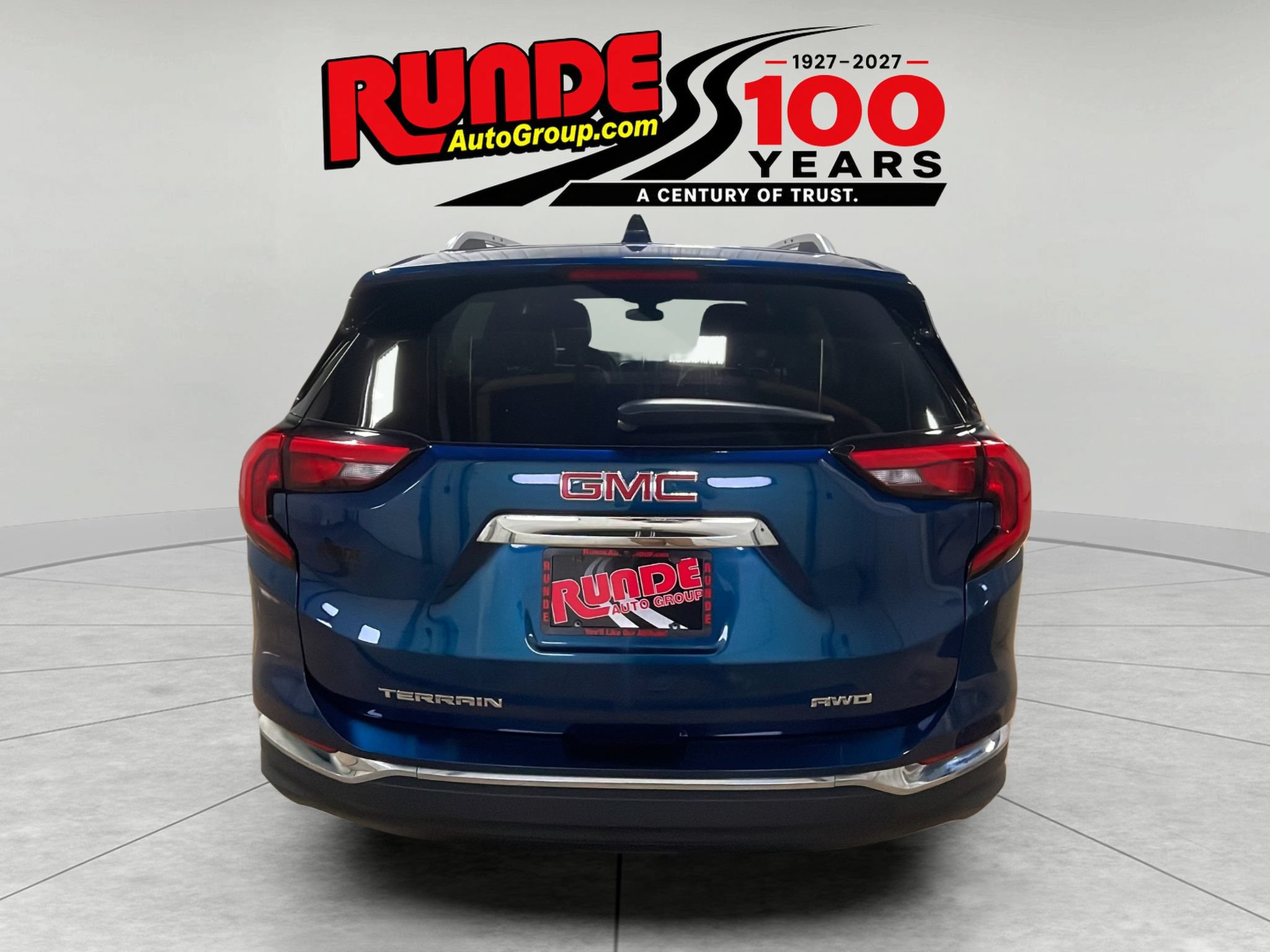 Used 2020 GMC Terrain SLT AWD/4WD image 4