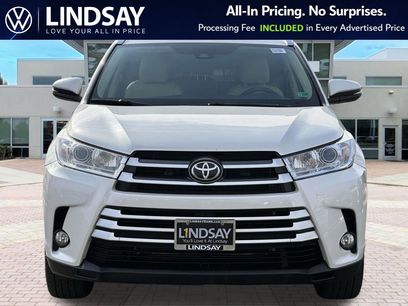 Used 2019 Toyota Highlander XLE