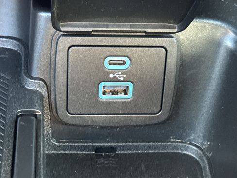 Used 2025 Ford Bronco Badlands AWD/4WD image 24