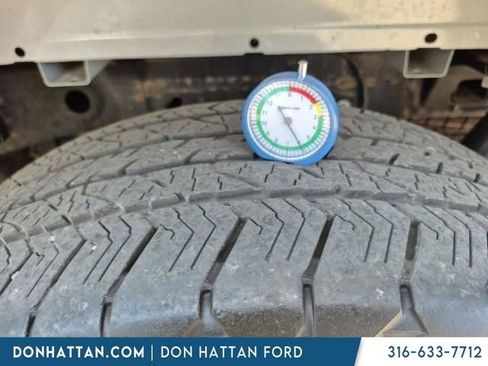 Used 2023 Ford F150 Lariat w/ Equipment Group 502A High AWD/4WD image 11