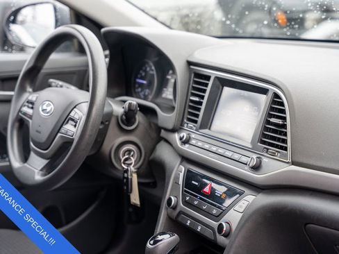 Used 2018 Hyundai Elantra SE w/ SE Connectivity Package 04 image 11
